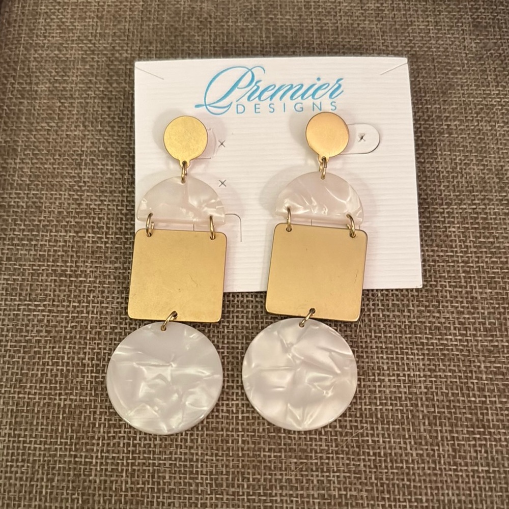 Premier Designs Gold and Cream Dangle Earrings
